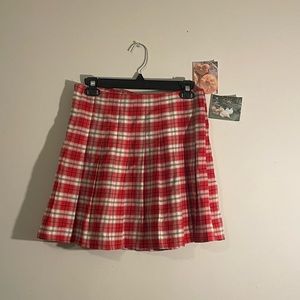 Red tartan skirt🤍📕✨